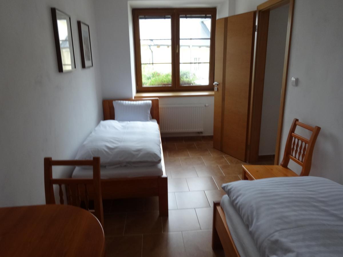 Hostinec U Janatu S Ubytovanim Cestin Δωμάτιο φωτογραφία